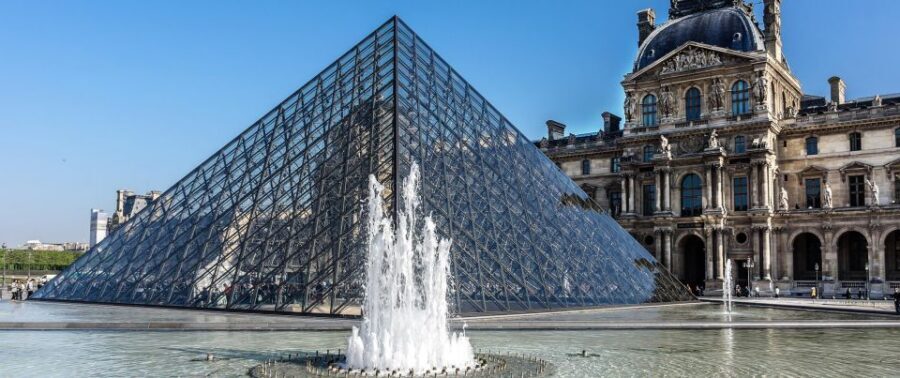 Private Louvre Tour for Teenagers - Price and value for a private group up to 4