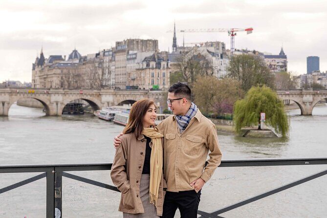 Private Photoshoot at the Louvre area in Paris - Planning tips so your photos turn out better