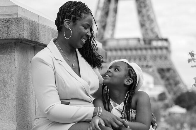 Private Photoshoot with the Iconic Eiffel Tower in Paris - Timing, tickets, and the small planning details that save headaches