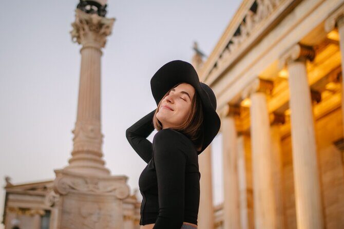Private Photowalk in Athens: Acropolis and Old Town Photoshoot - Acropolis Museum stop: a reset that still photographs well