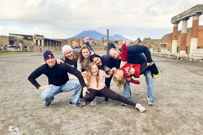 Private Pompeii Tour with Archaeologist & Winery on Mt Vesuvius - Forum life essentials: Markets and the Forum Baths