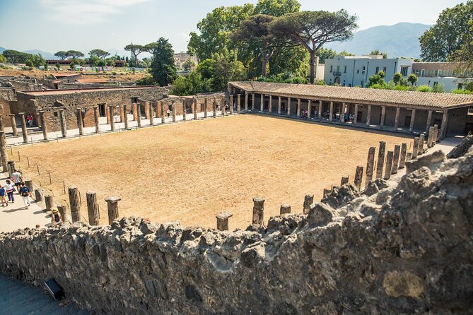 Private Skip-the-Line Pompeii & Mt. Vesuvius Tour from Positano - Lupanar and the darker side: the brothel you’ll hear about