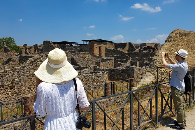 Private Skip-the-Line Pompeii & Mt. Vesuvius Tour from Positano - Teatro Grande and civic entertainment: Romans relaxing too