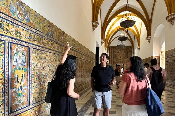Private tour and tickets of Alcazar & Cathedral of Seville - Tickets and entry reality: fast track, not magical