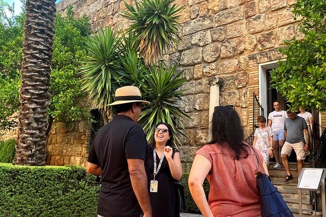 Private tour and tickets of Alcazar & Cathedral of Seville - Who should book this tour, and who might want a different plan