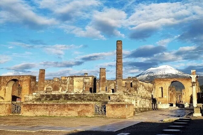 Private Tour in Pompeii and Vesuvius - Guides, Crowds, and Why Private Feels Easier