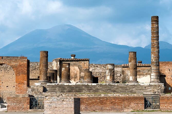 Private tour of Pompeii and Vesuvius from Sorrento or Naples - Key things to know before you go