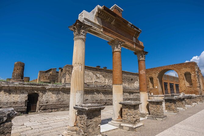 Private tour of Pompeii and Vesuvius from Sorrento or Naples - What’s included vs not included (simple checklist)