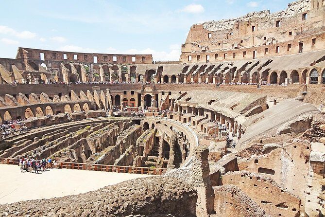 Private Tour of the Colosseum Forums Palatine Hill & Ancient Rome - Meeting at Piazza del Colosseo and getting oriented fast