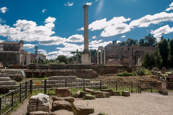 Private Tour of the Colosseum, Roman forum & Palatine hill with Arena Floor - Arch of Titus: a short stop with big meaning