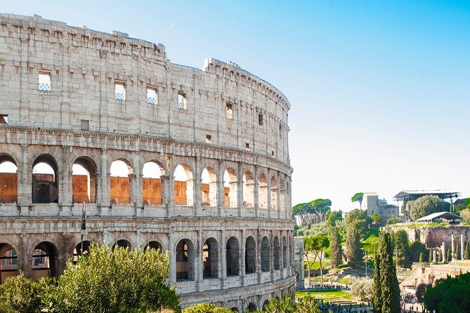 Private Tour of the Colosseum, Roman forum & Palatine hill with Arena Floor - Price and logistics: is $1,114.63 per person worth it?