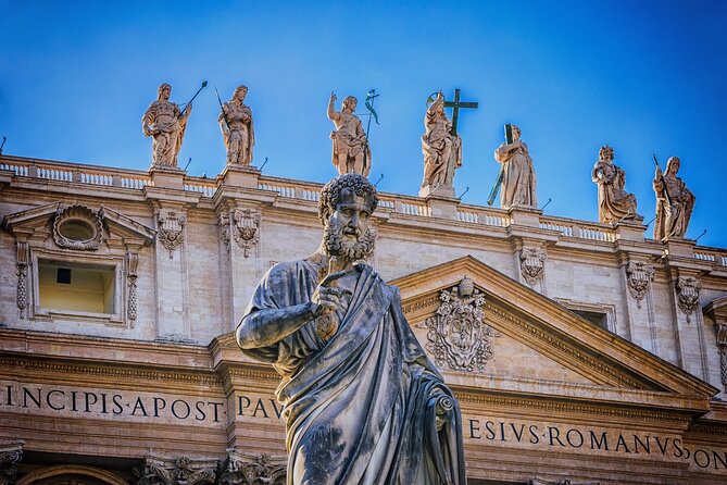 Private tour of the Vatican Museums and the Sistine Chapel - Vatican Museums start at Viale Vaticano: what this tour gets right