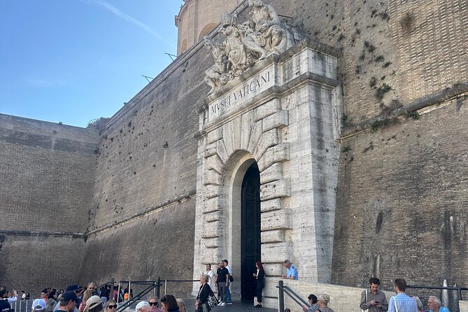 Private Tour of Vatican & Sistine Chapel Without Line - Price and Value at $601.47 Per Person