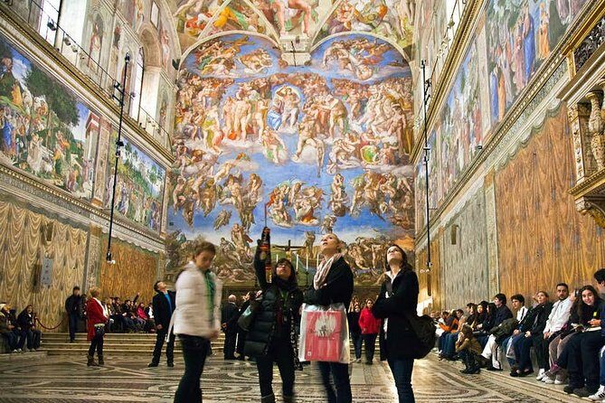 Private Tour Vatican Museums Sistine Chapel & St Peter's Basilica - Sistine Chapel in 30 minutes: short, intense, and worth it