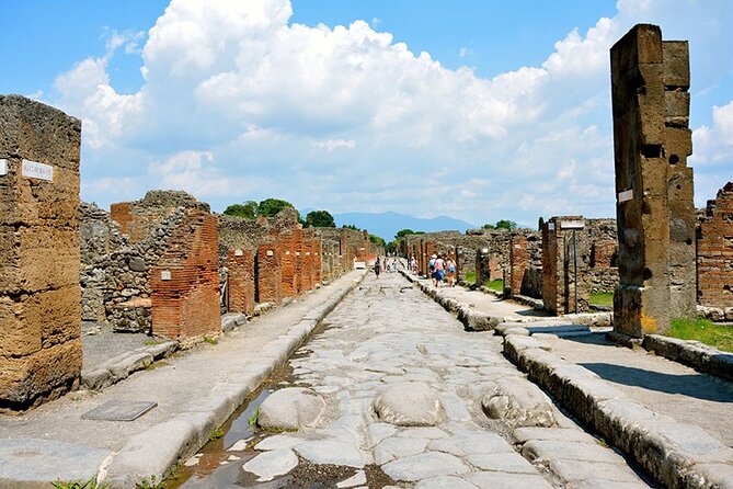 Private Transfer from Naples to Positano with Pompeii Ruins - Key things I’d bet on (before you book)