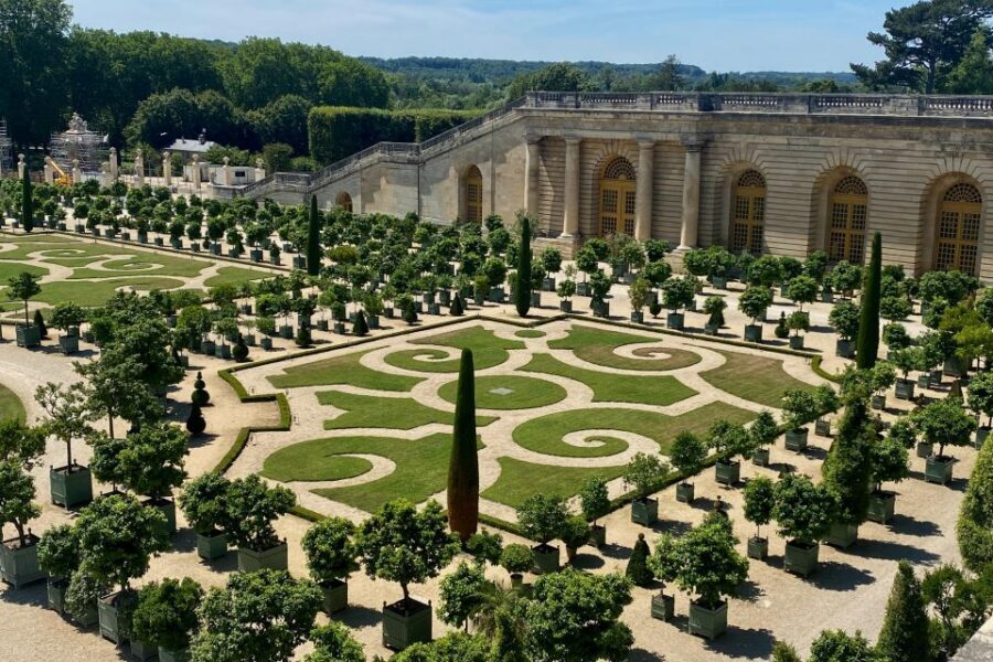 Private Versailles, Gardens, Trianon from Paris by Mercedes - From Your Hotel to Versailles: The Mercedes Advantage
