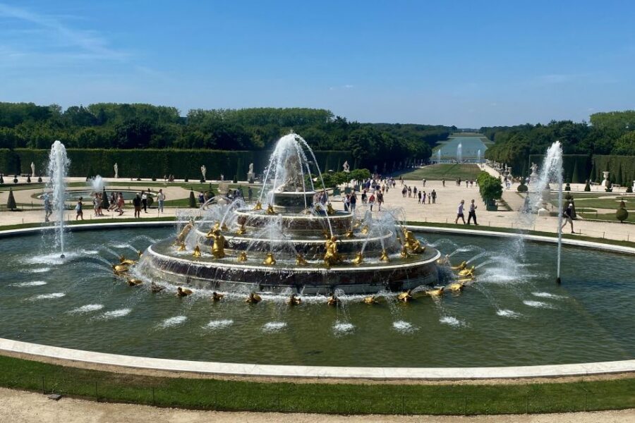 Private Versailles, Gardens, Trianon from Paris by Mercedes - Inside the Palace: Audio Guide Freedom with Live Context