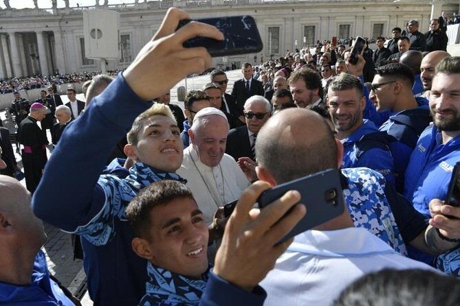 Reserved Papal Audience Ticket with Assistance On Site - Inside St. Peter’s Square: What to expect during entry and security