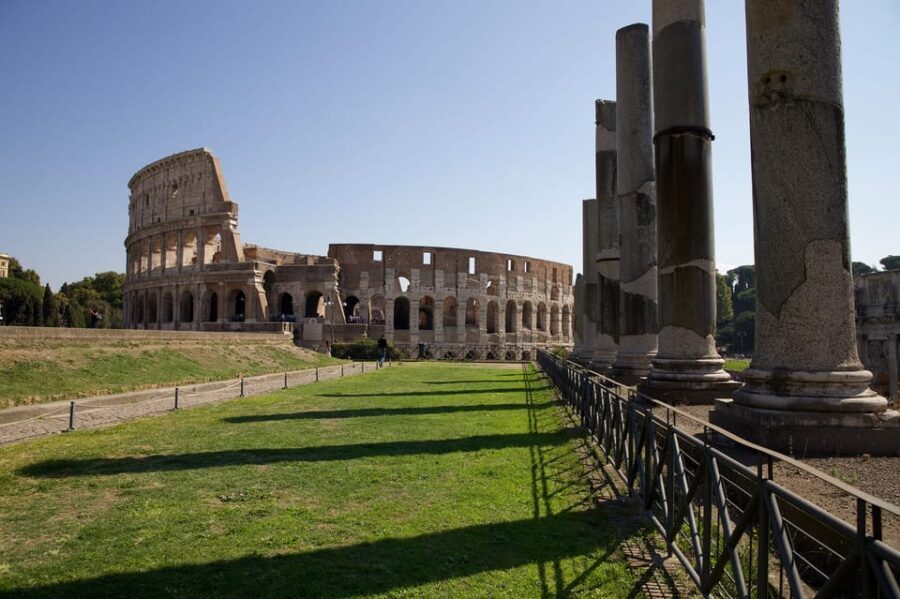Rome: Arena Colosseum Tour with Arena Access - Roman Forum and Palatine Hill: The Ticket That Extends Your Day