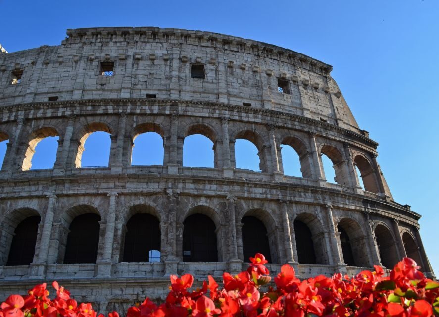 Rome: Best of Colosseum and Roman Forum Guided Tour - Arch of Constantine and Palatine area: adding meaning to famous landmarks