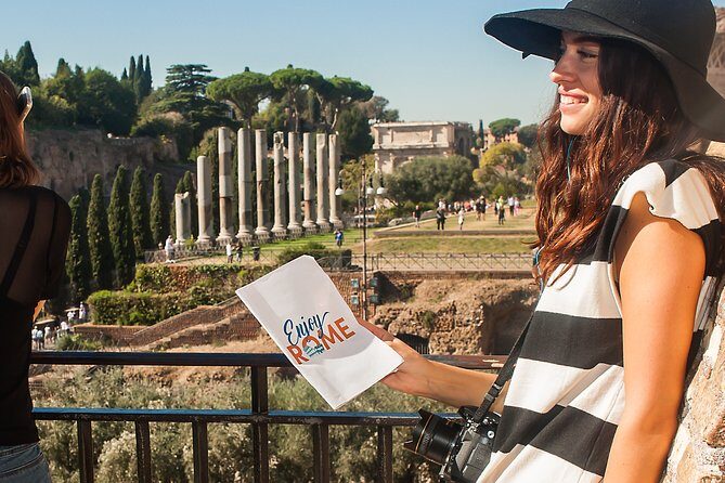 Rome: Colosseum Arena Floor, Roman Forum and Palatine Hill Tour - Guide quality: the names you’ll hope to see