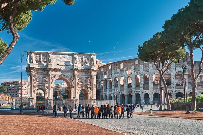 Rome: Colosseum Arena, Roman Forum and Palatine Hill Guided Tour - Practical logistics: meeting point, shoes, and what not to bring