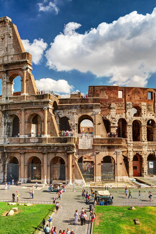Rome: Colosseum & Forum Experience with Free Audio Guide App - Palatine Hill: Walk Toward the Best City Views