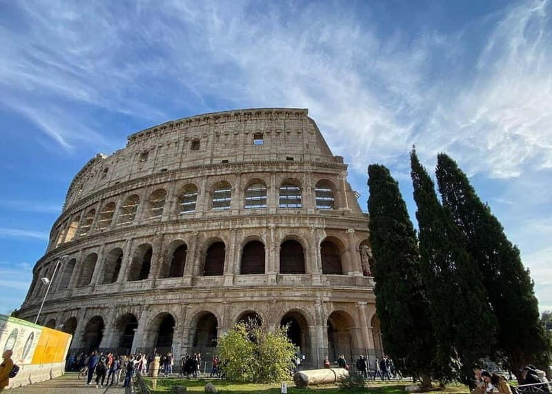 Rome: Colosseum, Roman Forum and Palatine Hill & Audioguide - Roman Forum: Where Politics and Daily Life Collided