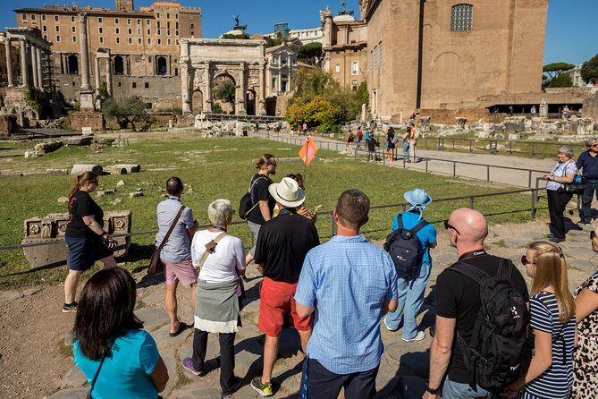 Rome: Colosseum, Roman Forum and Palatine hill guided tour - Palatine Hill Ending: Views Over Rome and the Other Six Hills