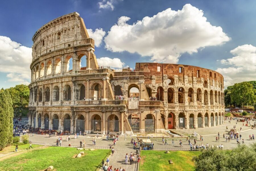 Rome: Colosseum, Roman Forum, and Palatine Hill Tour - Two ways to tour the Colosseum: guided or self audio