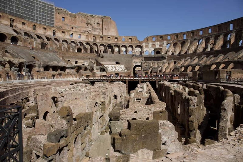 Rome: Colosseum & Roman Forum Guided Tour - Palatine Hill in 30 minutes: the legends, the villas, and the view over Circus Maximus