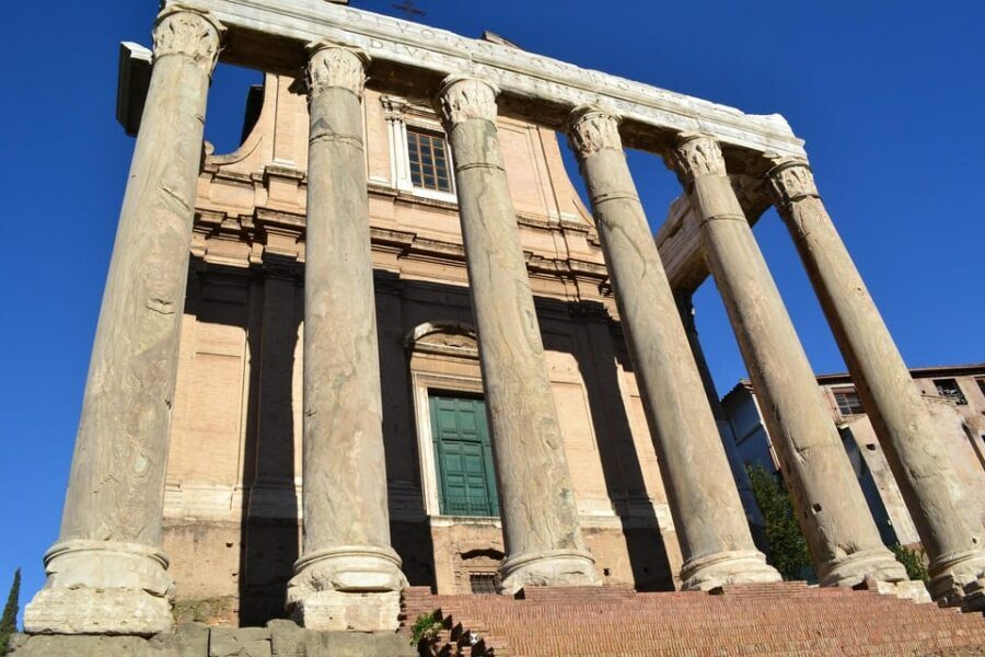 Rome: Domus Tiberiana, Roman Forum, and Palatine Hill Tour - Palatine Hill’s emperor homes: Augustus, Tiberius, and Domitian