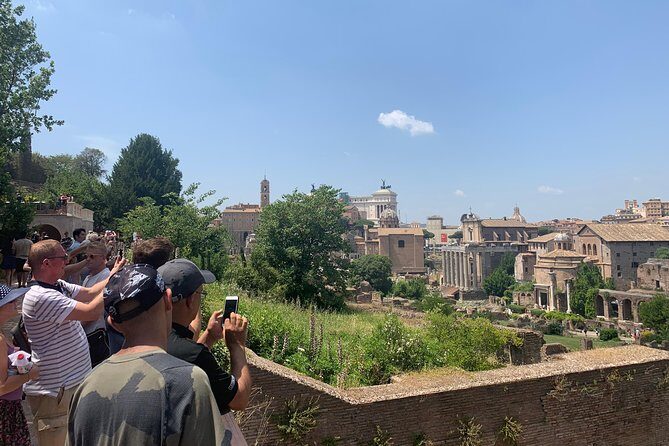 Rome: Guided Group Tour of Colosseum, Palatine Hill & Roman Forum - Timing choices: early morning quiet vs sunset magic
