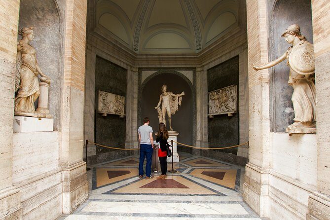 Rome in a Day Tour with Vatican, Colosseum and Historic Center - Roman Forum From an Overlook: Big Views Without the Crowd Slog