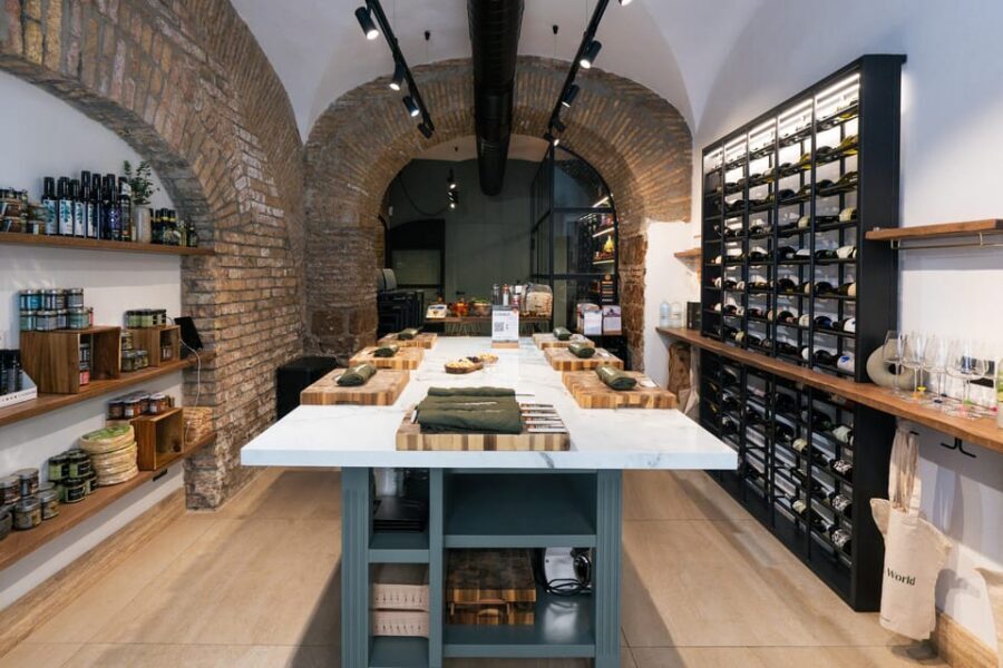 Rome: Pasta, Ravioli & Tiramisu Cooking Class by Colosseum - Price and logistics: is $112.15 worth it for 3 hours?