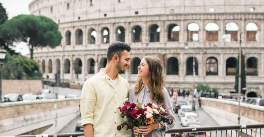 Rome: Personalized Photoshoot outside the Colosseum - Why a professional Colosseum photoshoot beats selfie mode