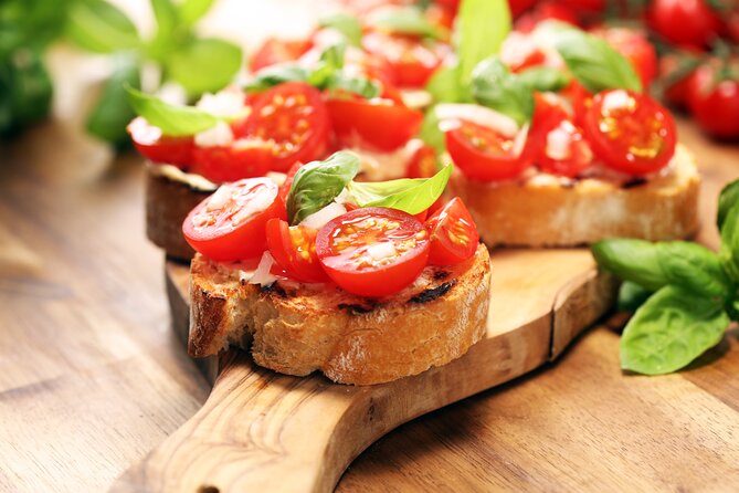 Rome: Private Food & Aperitivo Tour with Vatican Views - The 4-hour flow: how the timing helps your stomach (and your schedule)