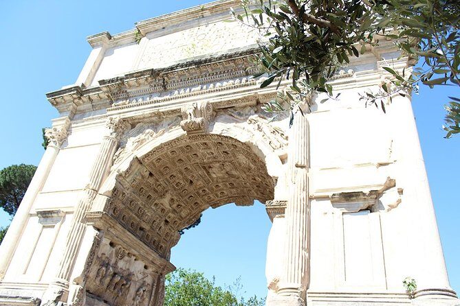 Rome Private Tour: Colosseum Forum & City Highlight - The Piazza Venezia Stop and the Trevi/Pantheon Area: Short, But Worth It