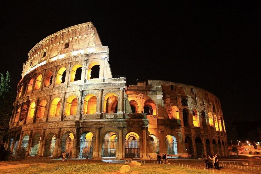 Rome: Private Tour of the Colosseum,Roman Forum and Palatine - Where You Meet: Colosseum Metro Station, C.I.S. Tours Sign