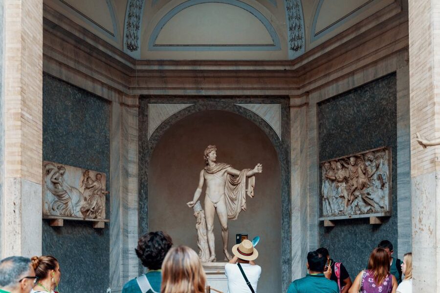 Rome: Private Vatican and Sistine Chapel Skip-the-Line Tour - Raphael tapestries and Renaissance storytelling