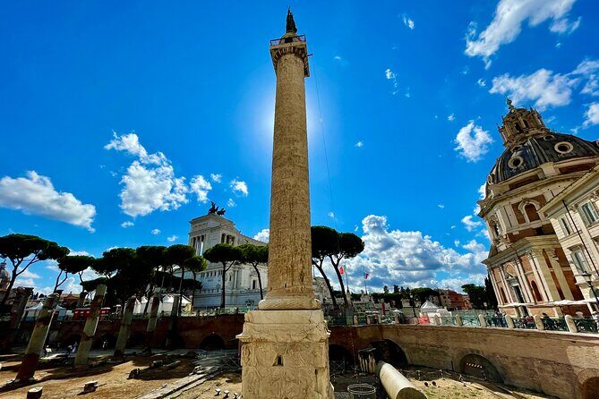 Rome Roman Forum, Palatine Hill Tour Exclusive Full Pass - Meeting point to end near the Colosseum: the flow you’re signing up for