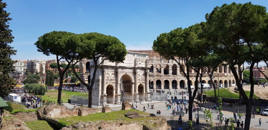 Rome: Small-Group Colosseum, Roman Forum & Palatine Hill - Roman Forum: spotting politics in the ruins
