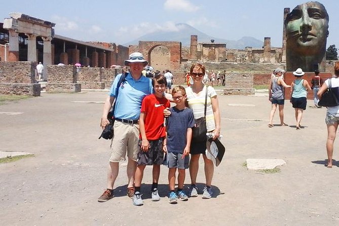 Rome to Pompeii for Kids and Families with lunch at Winefarm - Pompeii with Kids, Without the Crowd Chaos