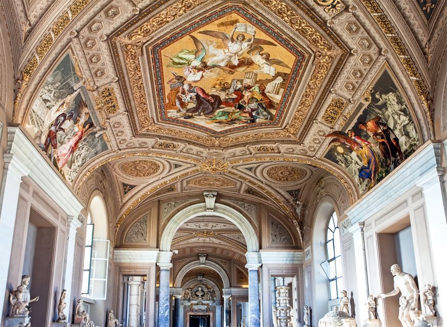 Rome: Vatican Museums & Sistine Chapel Skip-the-Line Ticket - Gallery of Tapestries and the Gallery of Candelabra: where texture does the talking