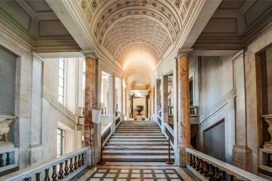 Rome: Vatican Museums & Sistine Chapel Skip-the-Line Ticket - Sistine Chapel: how to enjoy the ceiling without losing your mind
