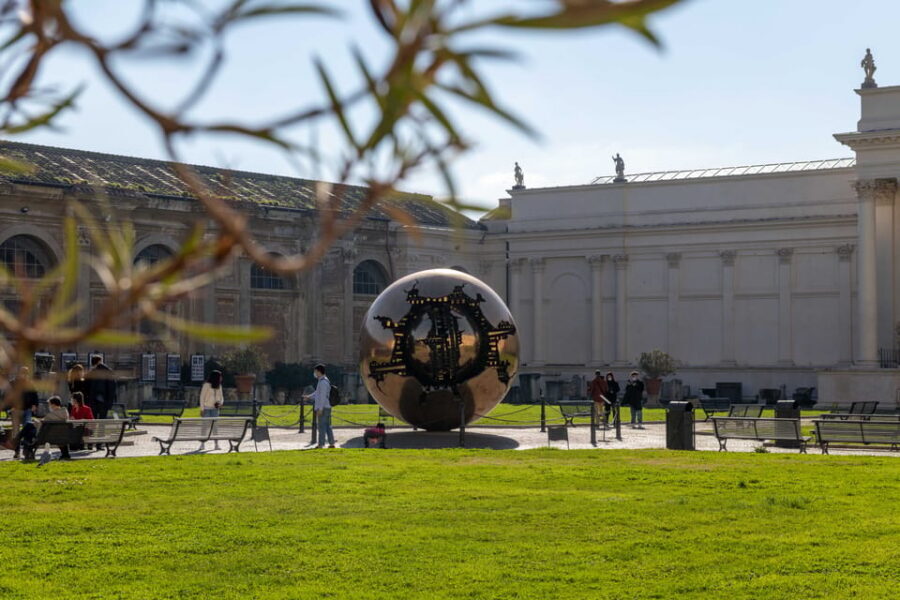 Rome: Vatican Museums & Sistine Chapel Ticket with Host - Key Things to Know Before You Go