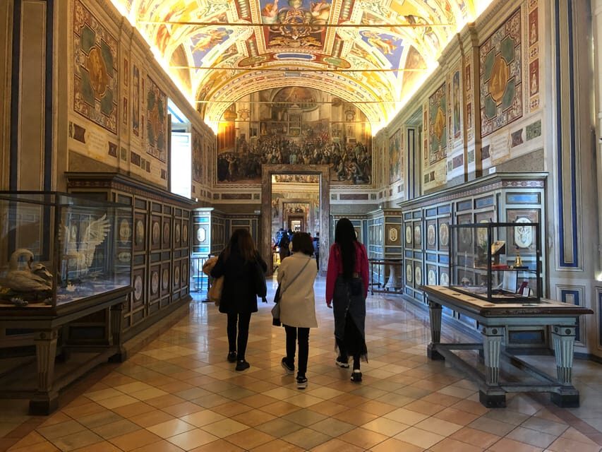 Rome: Vatican Museums & Sistine Chapel Ticket with Host - Host or Greeter: What You’re Actually Paying For