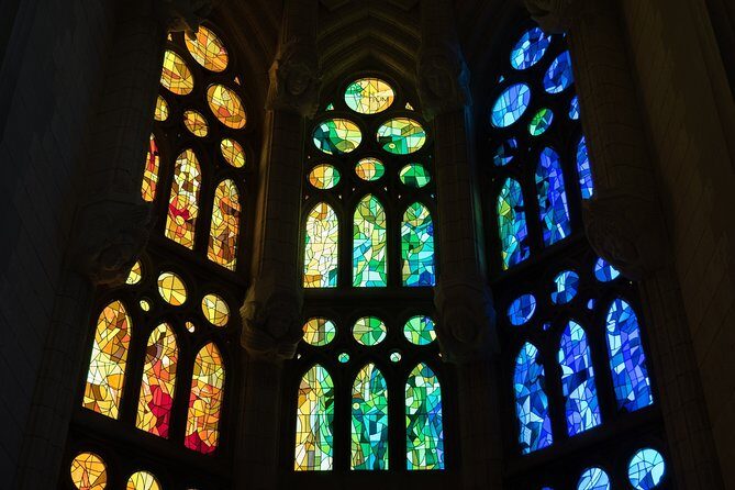 Sagrada Familia Small Group Tour with Skip the Line Ticket - Museum of the construction: a smart extra if you have time