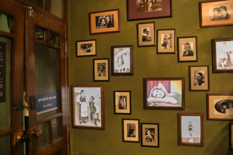 Salt Mine Wieliczka & Lunch & Schindler’s Factory Tour - Oskar Schindler’s story, placed in the larger tragedy
