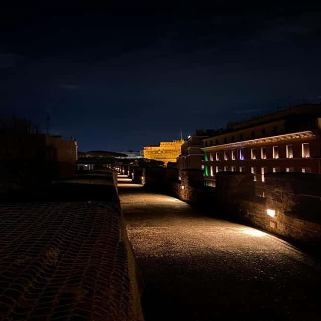 Secrets of the Passetto: Vatican's Hidden Path of Mystery - Time, Comfort, and What to Bring for a 40–60 Minute Mystery